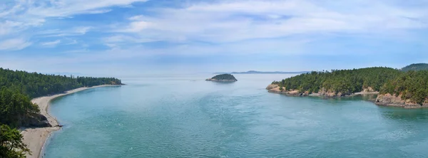 Deception pass panoramic view from the bridge — Stock Photo, Image