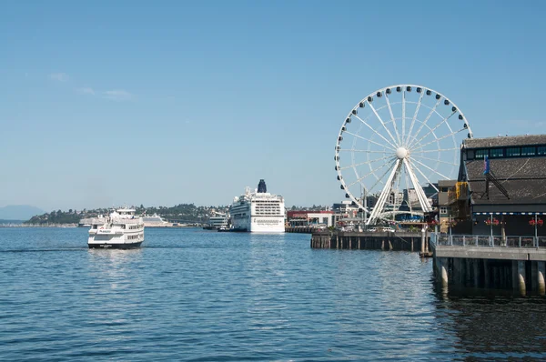 Seattle skyline with great wheel — Stock Photo, Image