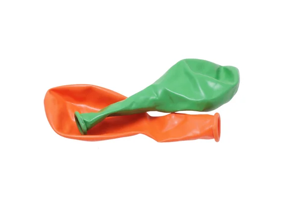 Uninflated balonlar. Kırmızı ve yeşil.