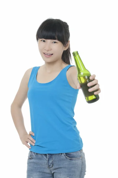 Beautiful Asian woman enjoying a bottle of beer isolated on white background — стокове фото