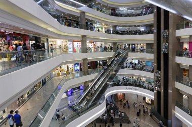 Hong kong iç görünüm times Meydanı'na büyük bir alışveriş merkezi ve ofis karmaşık kule vasıl causeway bay hong kong Adası