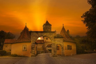 Rothenburg ob der Tauber güzel, eski bir kasaba.
