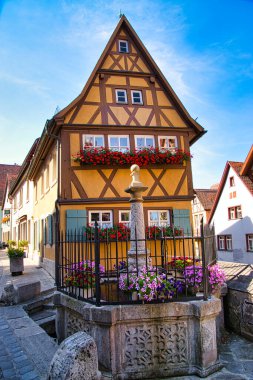 Rothenburg ob der Tauber güzel, eski bir kasaba.