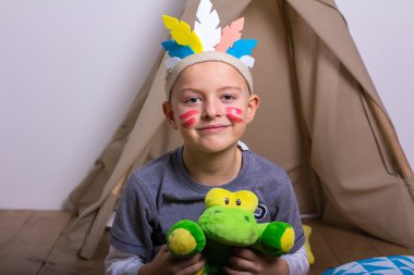 Kız ve erkek karnaval kostümleri Hintli stüdyo