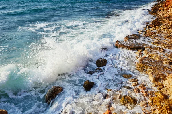 Karadeniz Dalgalı Kıyıları — Stok fotoğraf