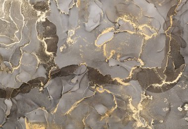 Alkol mürekkebi tekniğinde doğal lüks, soyut, akışkan sanat resimleri. Şefkatli ve rüya gibi duvar kağıtları. Renklerin karışımı şeffaf dalgalar ve altın girdaplar yaratır. Posterler ve diğer basılı materyaller için