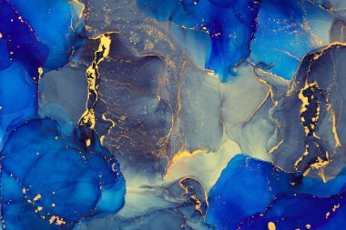 Şeffaf renk akımları, yılan gibi kıvrılan metalik girdaplar ve köpüklü renk spreyleri bu serbest akan dokuların manzarasını şekillendirir. Alkol mürekkebi tekniğindeki doğal lüks, akışkan sanat resimleri.