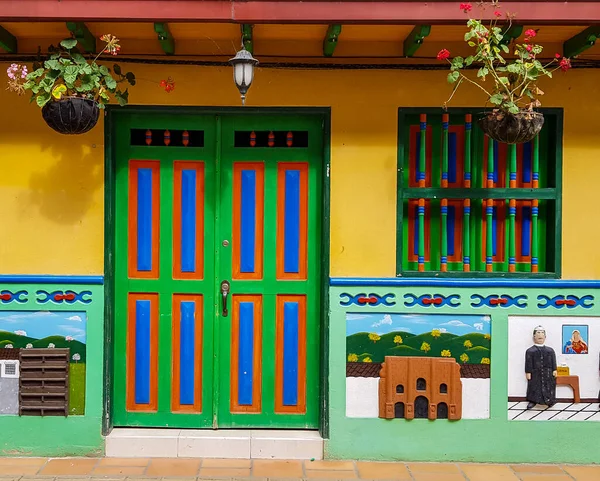 Beautiful Colorful Colombian Town Tourist Destination Its Streets Full Artistic — Stock Photo, Image
