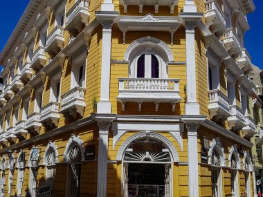 ARTAJİNA KOLOMBIAWALLED ŞEHRİ VE TRADİTİM, DÜNYA HİKAYESİ BİLİYOR