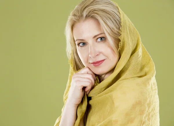 Docela Kavkazský žena — Stock fotografie