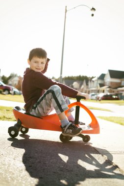 Çocuk sürme scooter