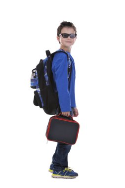 okul yemeği tutan çocuk