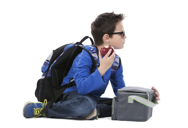 Sırt çantası takmış çocuk — Stok fotoğraf