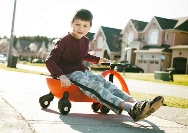 Çocuk sürme scooter