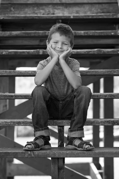 Portrait of a little boy in the park — Stock Photo, Image