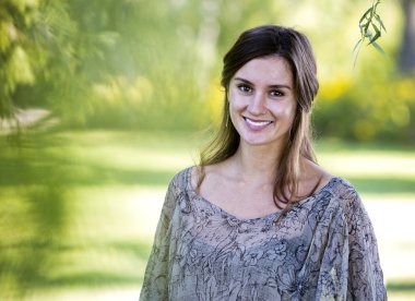 kadın açık havada beyaz