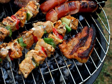 Et ve sebze ateşinde  