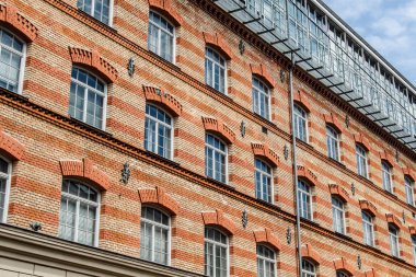 Kurumsal modern bina