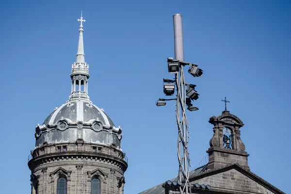 Roof and bell — Stock Photo, Image