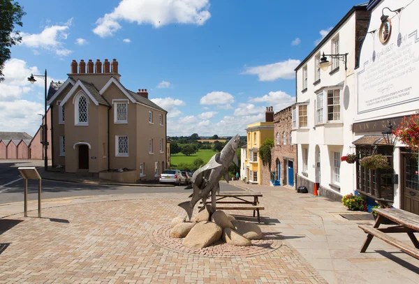 Ross-on-wye herefordshire england uk geschäftige Marktstadt am Fluss wye und am Rande des Waldes der Dekan Skulptur von drei Lachsen — Stockfoto