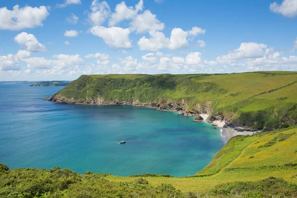 defne Lantic cornwall İngiltere fowey ve polruan güzel bir yaz gününde turkuaz ve mavi deniz yakınında