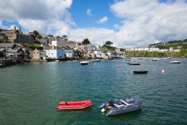 Polruan 'dan Fowey Nehri Cornwall Tekneli Uk