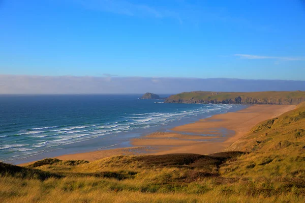 Perran Sands plajı Perranporth Cornwall UK en iyi kumlu Cornish plajları