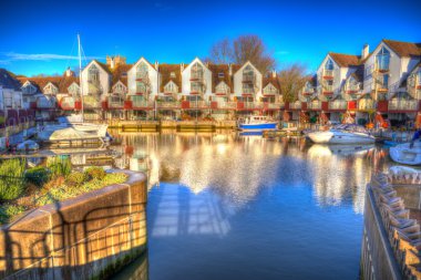 Christchurch tarikat Quay Dorset İngiltere İngiltere özel marina geliştirme parlak canlı renkli HDR resim yapmak gibi