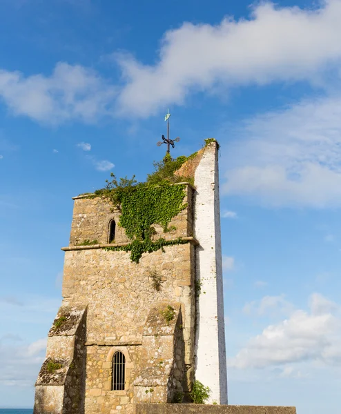 Torre da igreja antiga de Santa Helena Ilha de Wight estrutura do século XIII — Fotografia de Stock