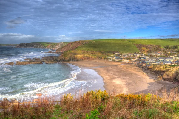 Challaborough beach South Devon Inglaterra Reino Unido en HDR vivo colorido —  Fotos de Stock