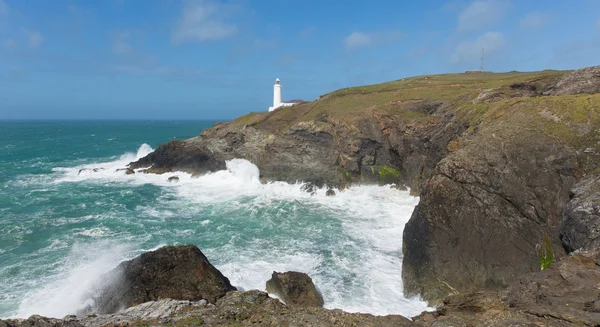 Trevose Head Lighthouse norra Cornwall kusten mellan Newquay och Padstow svenska maritima byggnad — Stockfoto