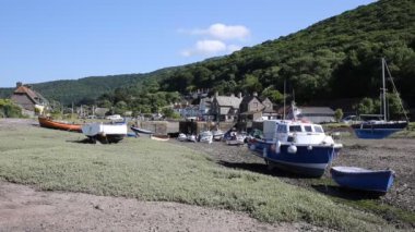 Porlock Weir Somerset Exmoor miras kıyısında İngiltere İngiltere tekneler ile yaz