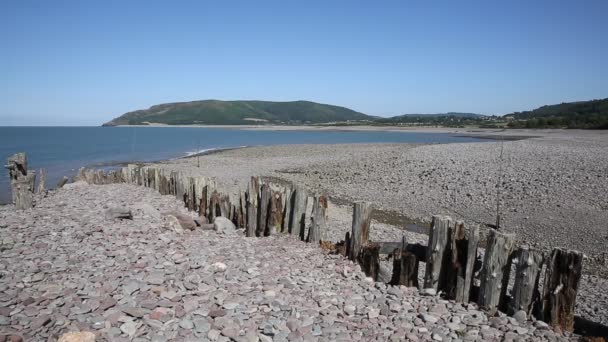 Pantai Porlock Weir Somerset di pantai Exmoor Heritage Inggris pada musim panas di jalur pantai barat daya — Stok Video