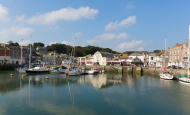 Güzel yaz güneş Padstow Kuzey Cornwall İngiltere İngiltere englsh limanda