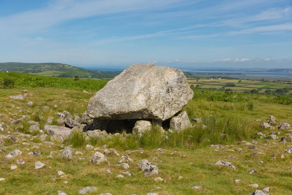 Arthurs taş Neolitik mezar Cefn Bryn hill Gower Yarımadası Reynoldston yakınındaki Güney Galler İngiltere'de yer — Stok fotoğraf