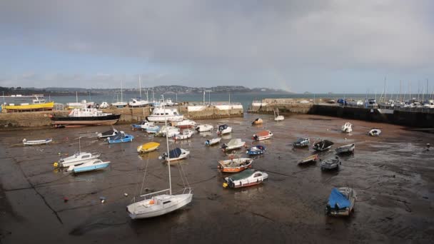 Paignton harbour Devon England uk near Torquay with boats at low tide pan — Stock Video