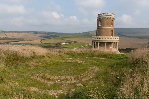 Clavell Tower med udsigt over Kimmeridge Bay øst for Lulworth Cove på Dorset kysten England uk - Stock-foto