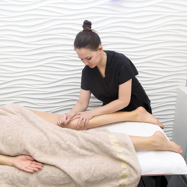 Klassische Fußmassage Europäischen Schönheits Und Gesundheitssalon — Stockfoto