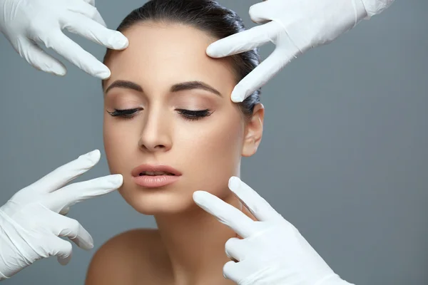 Cosmetic surgery. Beautiful Woman before Plastic Operation. Beau — Stock Photo, Image