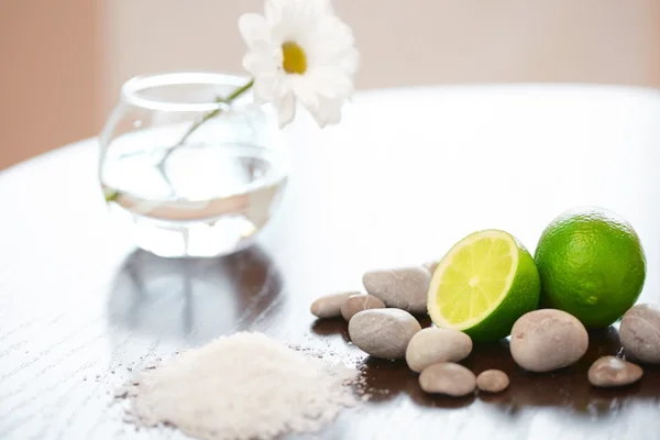 Spa composition. Salt Lime Flower and Stones. Body scrub. — Stock Photo, Image