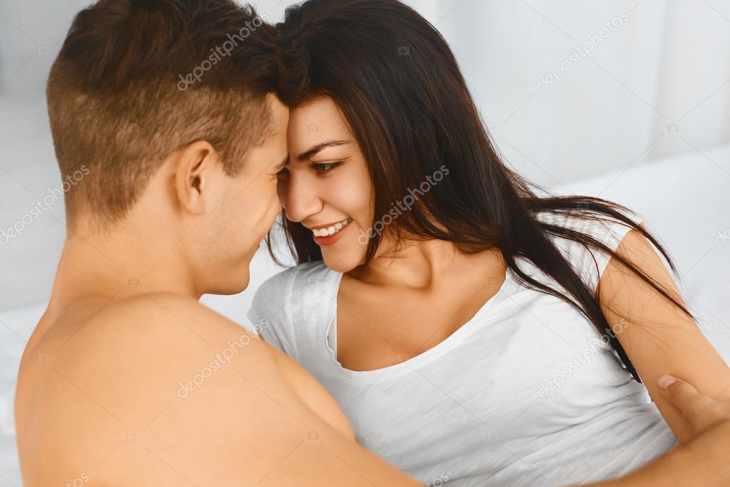 беседу по вопросам гигиены половой жизни,. ранее началополовой жизни. безопасное половое поведение. поздно начинать половую жизнь. схема интимной жизни.