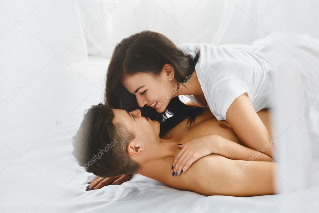Незабываемый первый секс парочки