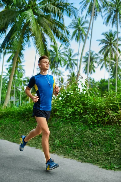 Deportes. Sporty Runner Running. Entrenamiento de corredores, trotar. Aptitud —  Fotos de Stock