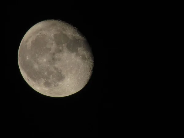 Lua Terra Brilhando Fundo Preto Lua Close Céu Negro Noite — Fotografia de Stock