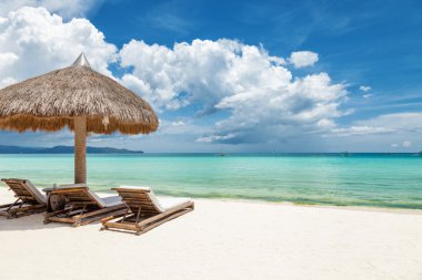 tropik sahilde dinlenin