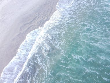 Okyanus Köpüğünün İHA Çekimi ve Sahil Kenarı.