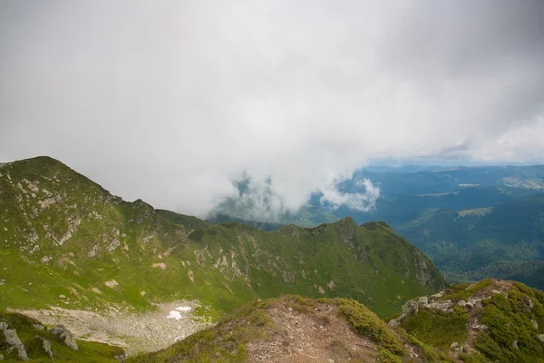 Carpathian mountain range — Stock Photo, Image