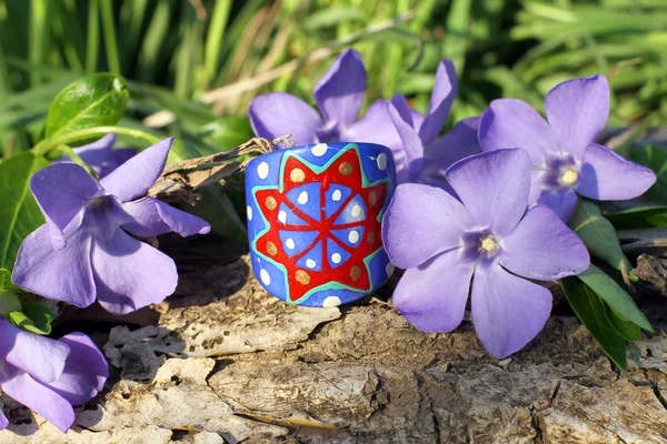 Handmade wooden ring on the nature background — Stock Photo, Image