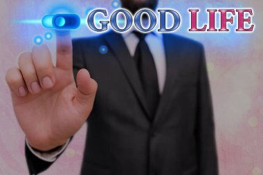 İyi Yaşamı gösteren kavramsal el yazısı. Konfor ve lüks içinde yaşayan iş fotoğrafı metni az sayıda sorun veya endişe ile web veri güvenlik uygulama sistemi için grafiksel asma kilit.