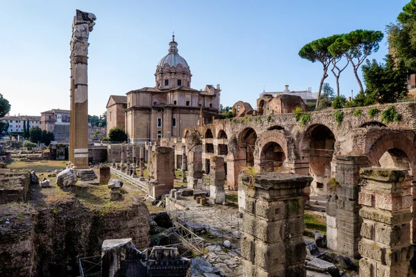 Fori Romani Images De Stock Libres De Droits